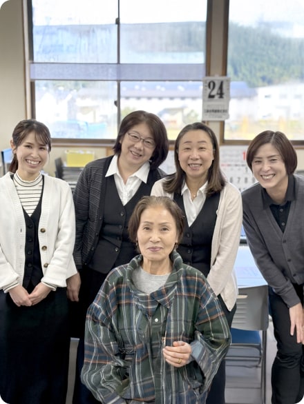 先輩・同僚とも仲良くチームワークが良い事務所!